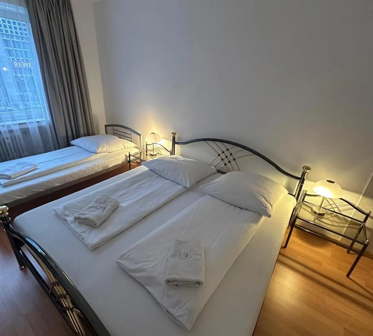 Guest house Hotel-Pension Asta Munich