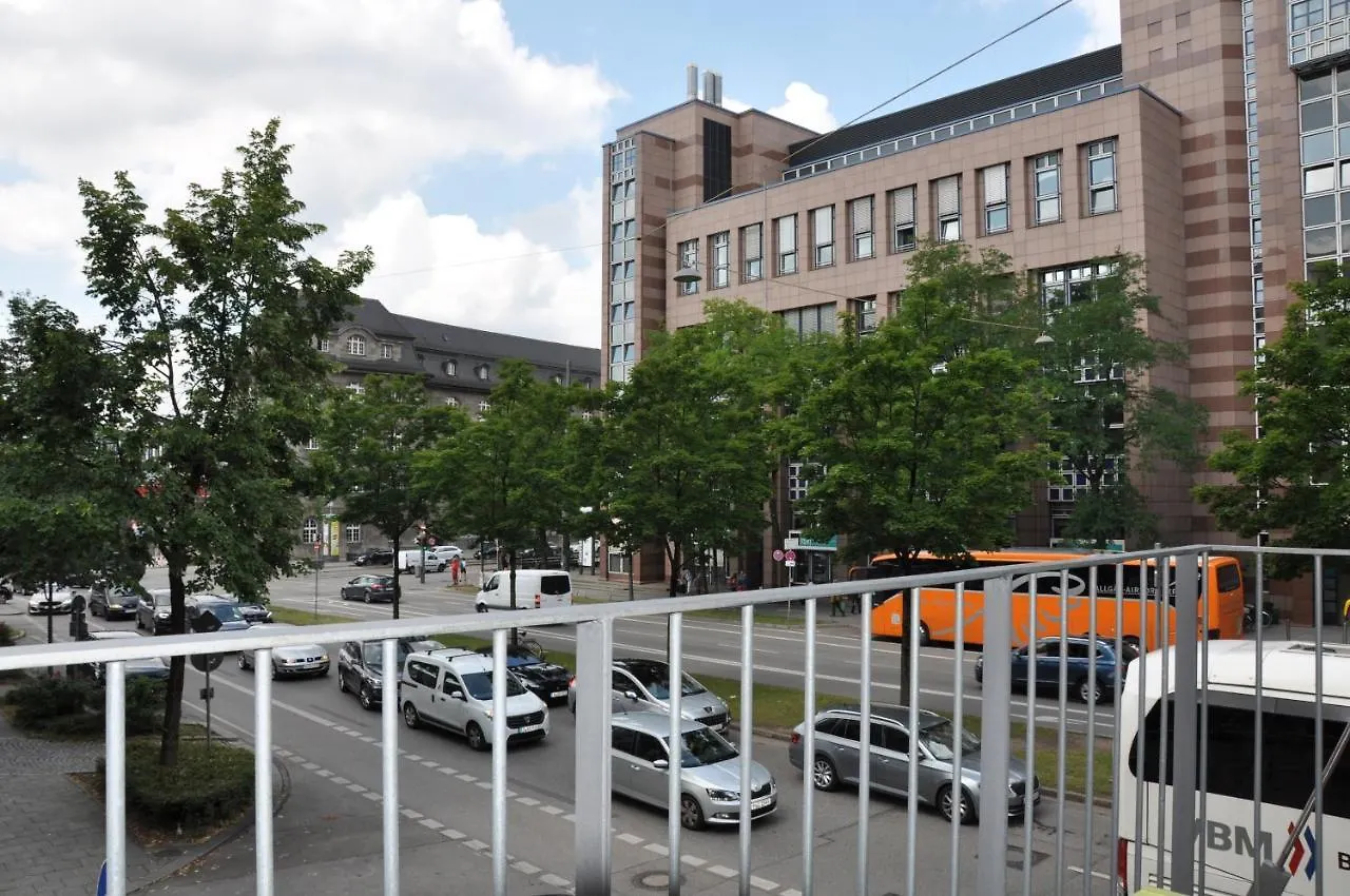 Hotel-Pension Asta Munich Guest house
